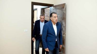رئيس الوزراء يتفقد مشروع إسكان لمحدودى الدخل بالعجيزي بمحافظة الغربية
