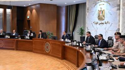 رئيس الوزراء يتابع الموقف التنفيذي للمرحلة الأولى من مبادرة حياة كريمة