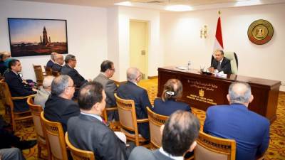 وزير الخارجية والهجرة يلتقي بقيادات وأعضاء السلك الدبلوماسي والقنصلي