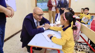 وزير التربية والتعليم يتابع انتظام العملية التعليمية بمدارس محافظة الجيزة