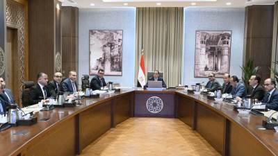 رئيس الوزراء يتابع إجراءات طرح إدارة وتشغيل مشروع "حدائق تلال الفسطاط"