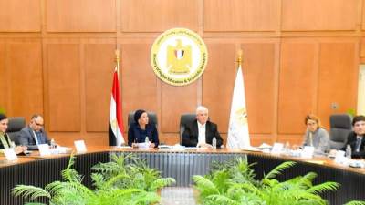 وزيرا التعليم العالي والبيئة يبحثان مع مديرة مكتب اليونسكو الإقليمي سبل التعاون