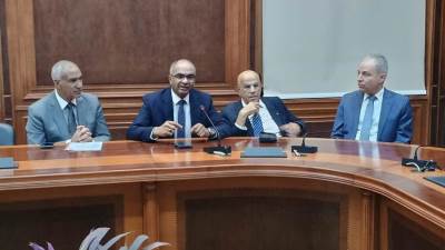 سيد إسماعيل يشهد توقيع بروتوكول تعاون بين مياه الجيزة وهندسة عين شمس