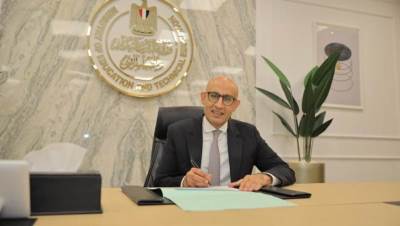 وزير التعليم: رفع الحد الأقصى لسن المتقدم بمسابقة معلم مساعد لـ45 عامًا