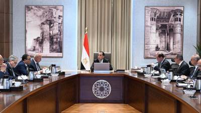 رئيس الوزراء يتابع الموقف التنفيذي لتطوير المنظومة الجمركية وإجراءات التسجيل المُسبق للشحنات