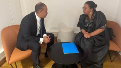 وزير الخارجية والهجرة يلتقى مع وزيرة الخارجية بجمهورية الكونجو الديمقراطية