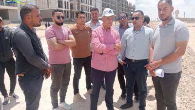 مسئولو الإسكان يتابعون المشروعات الجاري تنفيذها بالقرى السياحية