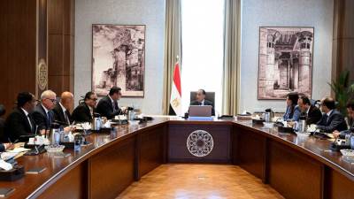 رئيس الوزراء يتابع منظومة مياه الشرب والصرف الصحي بمدن شرق وغرب القاهرة