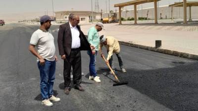مصطفى هارب: تنفيذ الحارة الخارجية للطريق الرئيسي وطرق الإسكان الاجتماعي بأخميم الجديدة