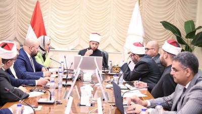وزير الأوقاف يتابع الاستعدادات النهائية لإطلاق المنصة الرقمية للوزارة