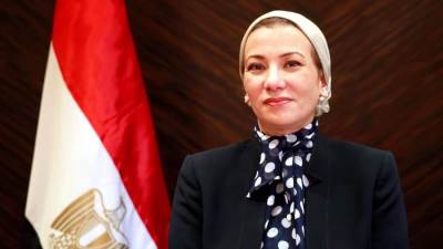 وزيرة البيئة تبحث مع مفوض الاتحاد الأوروبي للبيئة الحد من التلوث البلاستيكي