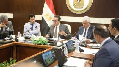 نائب رئيس مجلس الوزراء يترأس اجتماع المجلس الوطني للسياحة الصحية