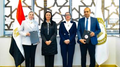 مذكرة تعاون مشترك بين جهاز تنظيم إدارة المخلفات وجمعية الهلال الأحمر المصرى