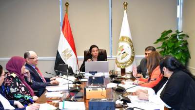 وزيرة البيئة تترأس اجتماع مجلس إدارة جهاز شئون البيئة