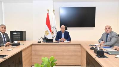 وزير الري يتابع موقف مشروع إدارة مياه دلتا النيل