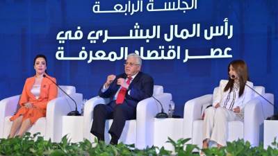 عاشور: الوزارة والجامعات المصرية لديها إيمان بدور الشباب كمحرك رئيسي للتنمية