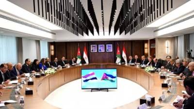 تنسيق بين مصر والأردن لرفع قدرة الربط الكهربائي إلى ٢٠٠٠ ميجاوات