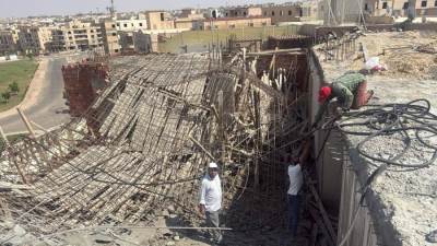 جهاز مدينة الشروق ينفذ حملات لإزالة مخالفات البناء وضبط الشارع