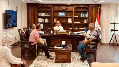 رئيس جهاز القاهرة الجديدة يعقد لقاءً مع سكان دار مصر الأندلس