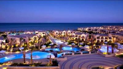 المجتمعات العمرانية تفرض رسومًا على مشروعات الساحل الشمالي بقيمة 1000 جنيه للمتر