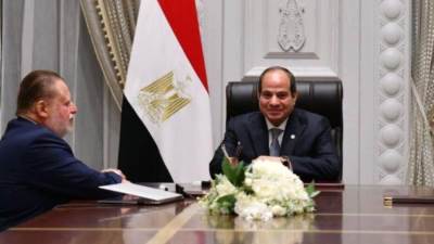 عاجل..السيسي يبحث مع محافظ البنك المركزي أداء الاقتصاد وخفض التضخم