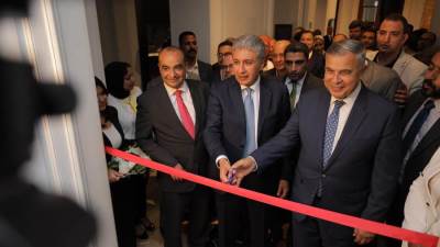 وزير السياحة ومحافظ الإسكندرية يفتتحان معرض "أسرار المدينة الغارقة" بالمتحف القومي للمحافظة