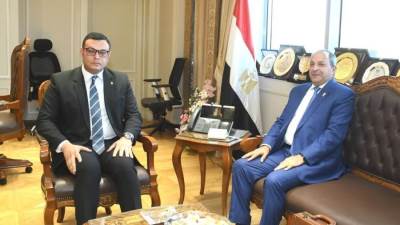 الشربيني يبحث مع حبشي موقف محطات الصرف الصحي في بورسعيد