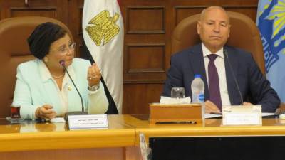 نائب وزير الصحة تشارك في اجتماع المجلس الإقليمي للسكان لمحافظة القاهرة