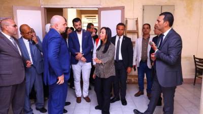 مايا مرسي توجه بدراسة الأوضاع القانونية للأبناء المحتجزين في دار الدفاع الاجتماعي