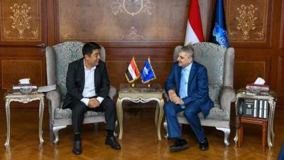 هيئة قناة السويس تبحث مع شركة هيونداي تطوير ترسانة بورسعيد البحرية