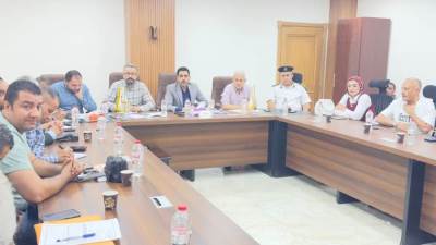 رئيس جهاز العبور الجديدة يلتقي سكان أحياء المجد والكرامة والحرية 