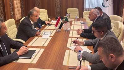مشاورات مصرية جزائرية لتعزيز العلاقات الثنائية وبحث المستجدات الإقليمية