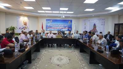 «رشاد» يبحث مع مستثمري سوهاج الجديدة مقترحات تطوير المدينة وحل معوقات الاستثمار