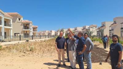 نائب رئيس هيئة المجتمعات العمرانية يتفقد مشروع صواري غرب كارفور