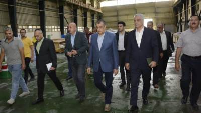 خلال تفقده شركة أبوزعبل.. وزيرالإنتاج الحربي: حريصون على جذب الاستثمارات والنهوض بالصناعة