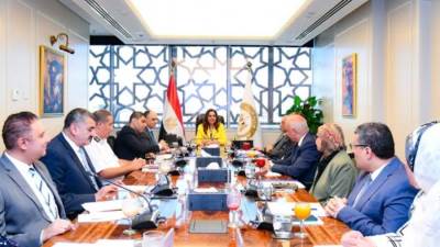 عوض توجه بتشكيل لجنة لتعديل لائحة "صندوق حماية البيئة" لتنظيم عمليات الصرف والتمويل