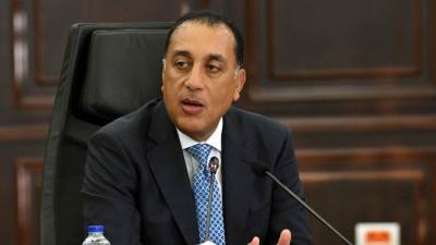 رئيس الوزراء يُهنئ شيخ الأزهر بذكرى المولد النبوي الشريف