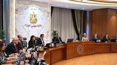 الحكومة تبدأ تفعيل حزمة الاستثمارات القطرية المباشرة بقيمة ٧,٥ مليار دولار