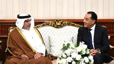 رئيس الوزراء يستقبل ولي عهد مملكة البحرين