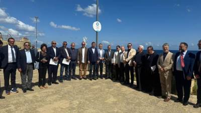 وفد حكومي يتفقد تعاونية الصيادين "لاكسترنس" و"مار ڤيڤو" بإيطاليا