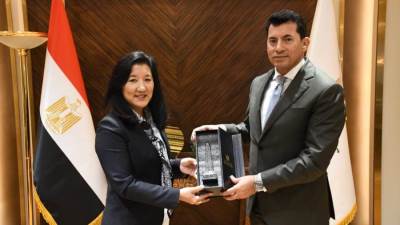 وزير الرياضة يستقبل الممثلة المقيمة الجديدة لبرنامج الأمم المتحدة الإنمائي في مصر