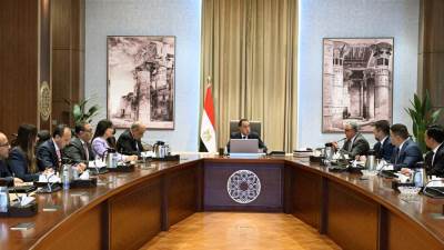 شركة صن ريف سولار الصينية تقترح بناء محطات للطاقة الشمسية في مصر