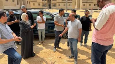 المهندس محمد عبدالله يتفقد مشروعات «مستشفى حدائق أكتوبر» و«810 و607 عمارة»