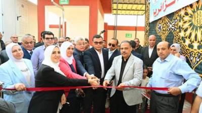 وزير الإسكان ومحافظ الشرقية يفتتحان محطة صرف صحي “خليل العزازي” بمركز الزقازيق 