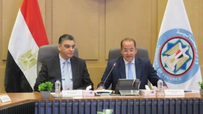 المالية تعلن تسهيلات ائتمانية بـ 14.7 مليار جنيه لقطاع الدواء 