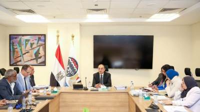 شيمي يتابع مشروعات تطوير فنادق شبرد و النيل ريتز والكونتيننتال