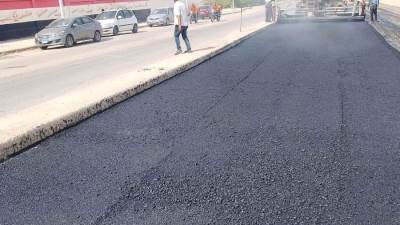 «الغيطي»: الانتهاء من أعمال الأسفلت بطريق سعد زغلول بالتجمع الثالث 