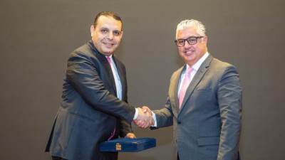 رئيس اقتصادية قناة السويس: نستهدف توطين 21 قطاعًا صناعيًا وخدميًا بالمنطقة