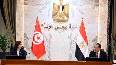 رئيسا وزراء مصر وتونس يترأسان أعمال اللجنة العليا المصرية التونسية المشتركة