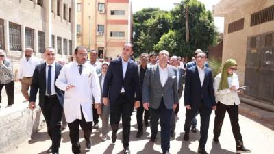 نائب وزير الصحة يتفقد المنشآت الصحية ببني سويف